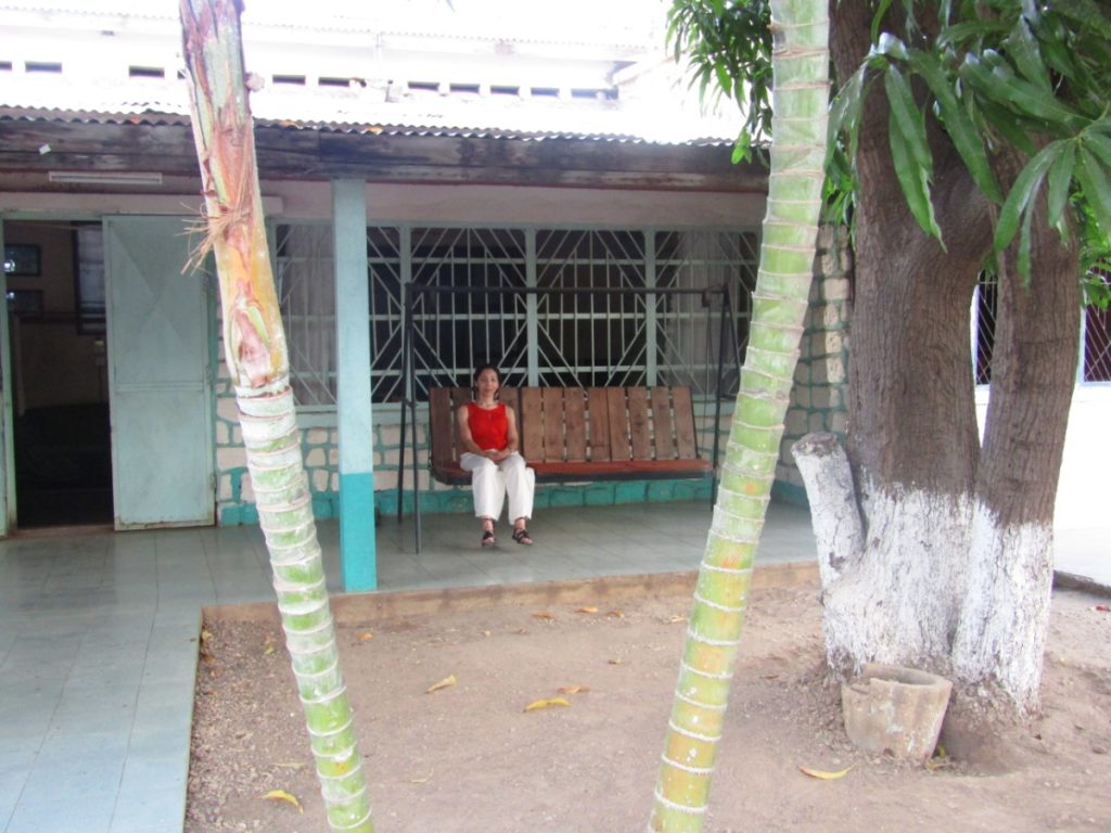 Back to my grandfather 's house in Sanfily, Tulear, Madagascar where I lived for several months during my childhood - expat life