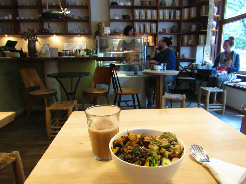 Healthy resolution with food on holidays in Munich organic food