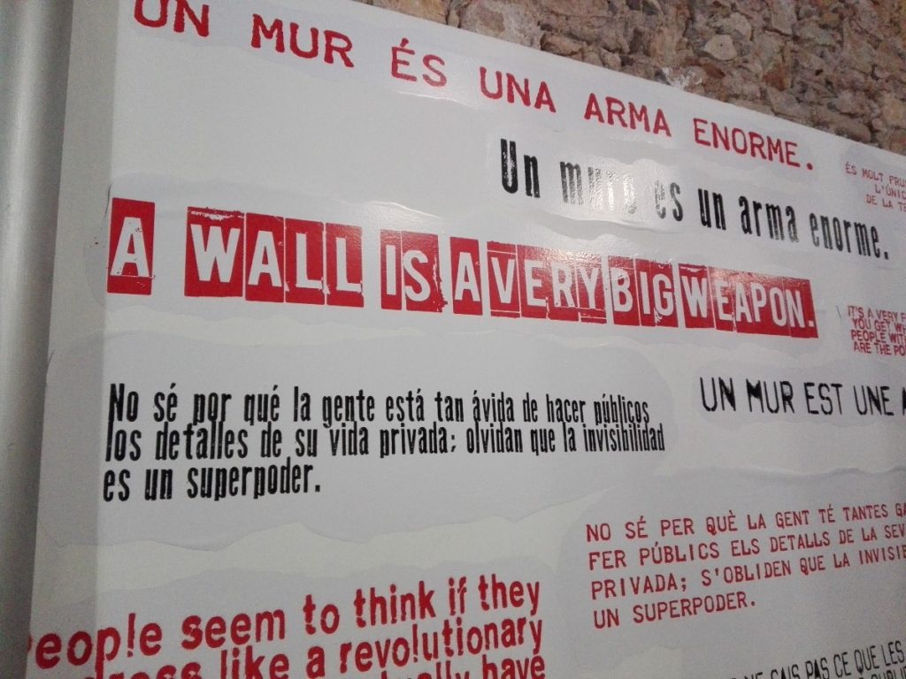 Exposition Bansky à Barcelone sur l'intolérance consumérisme