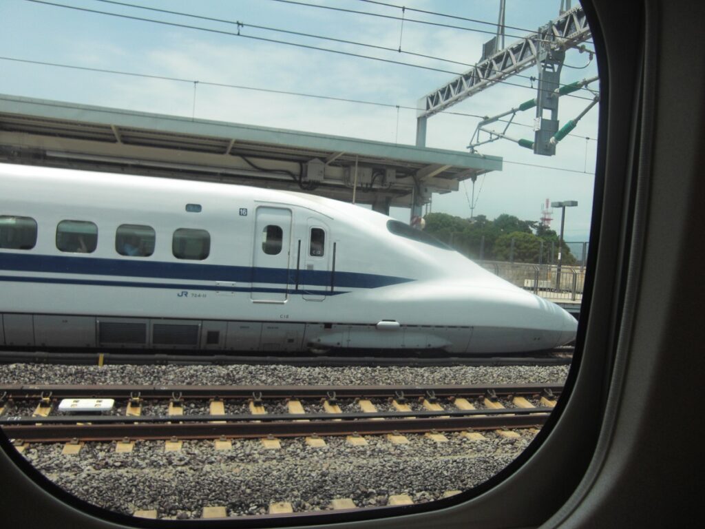 Shinkansen from Tokyo to Hiroshima via Osaka