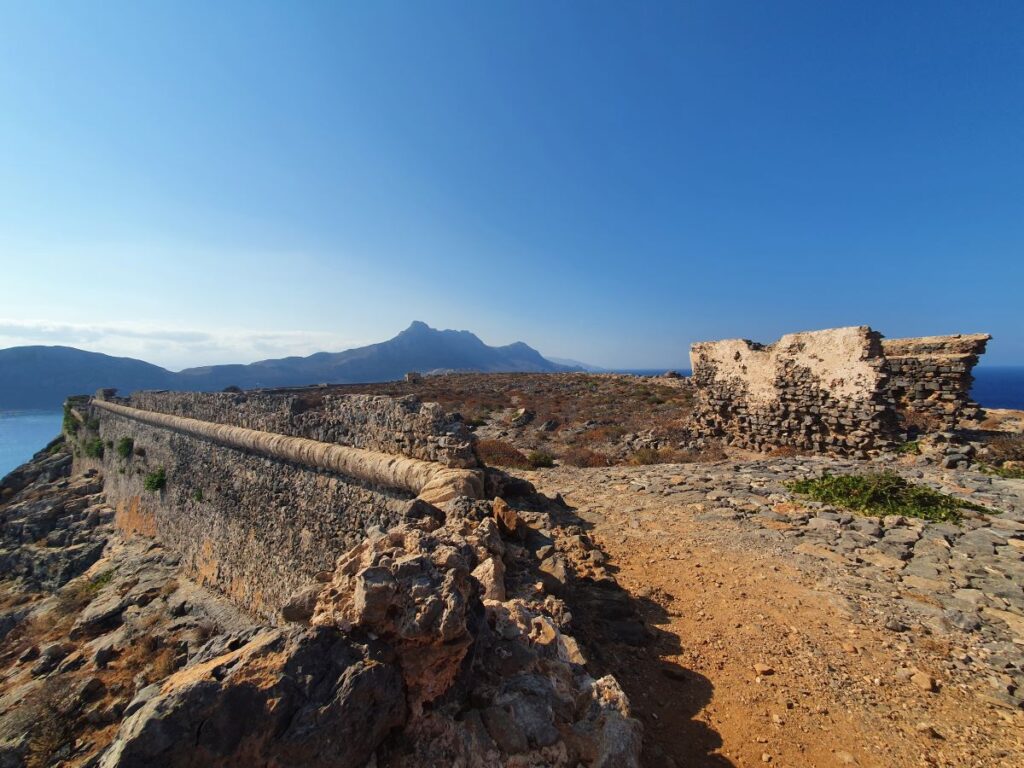 en haut de Gramvousa Crete (at the top of Gramvousa Crete)